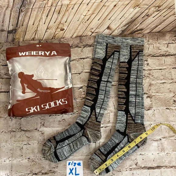 2 pairs NWT Weierya unisex ski socks, size S . L. XL. - Picture 8 of 11
